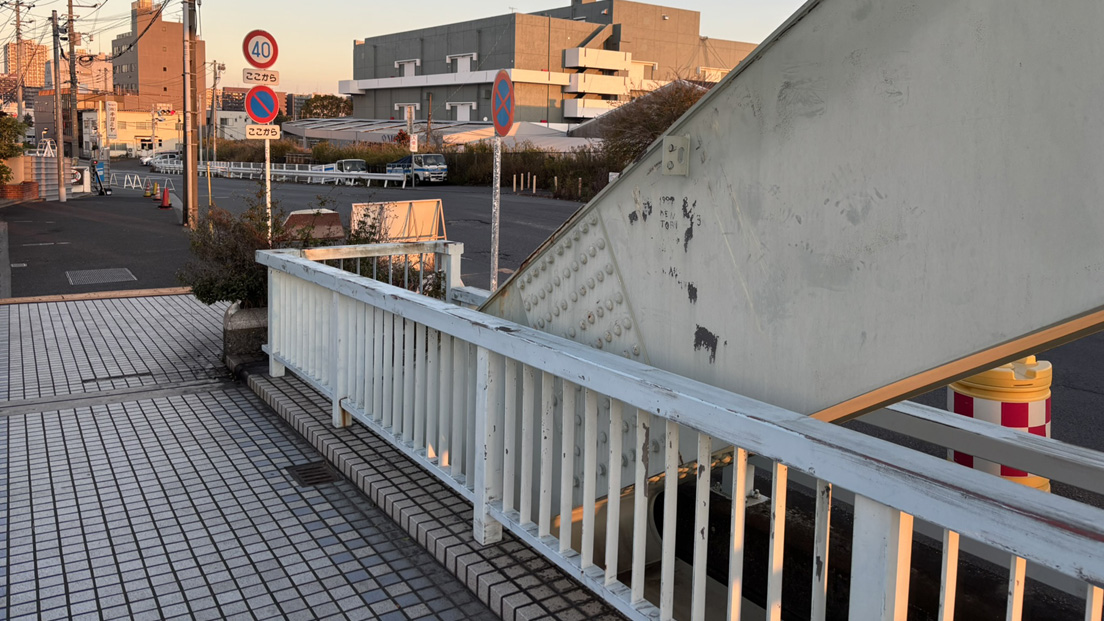 �|�[���E�X�^�[