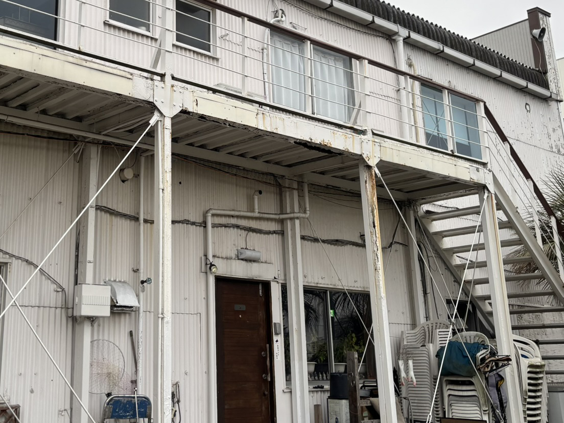 �R�����̃��b�g�n�[�o�[