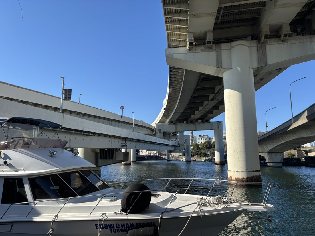 �V�R���^��