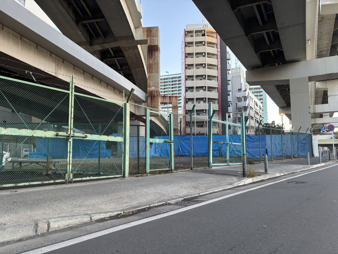 �H������