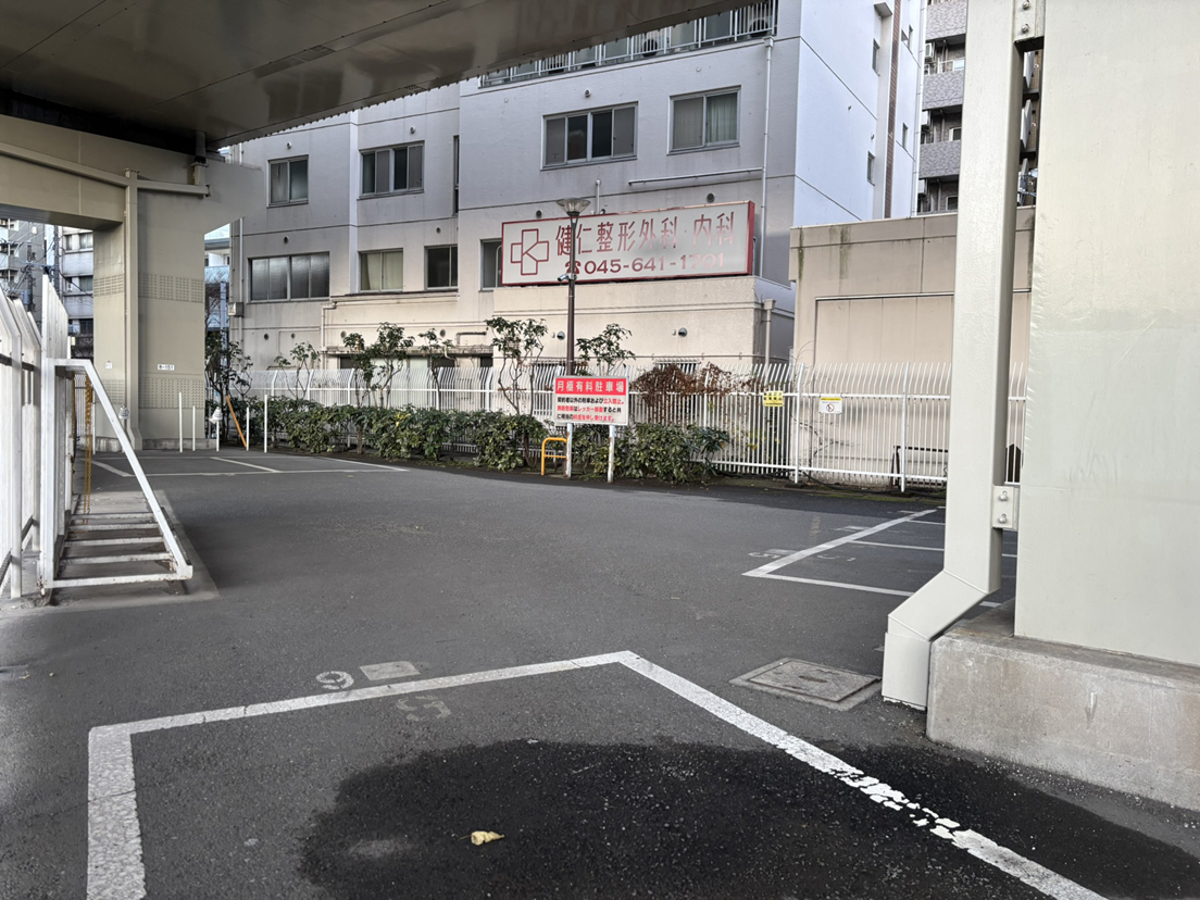 �H������