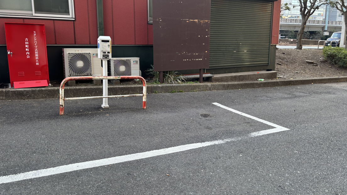 ���䃉�[������
